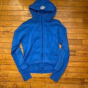 VINTAGE Lululemon Scuba Full- Zip Hoodie. Size 4. Lightly worn.